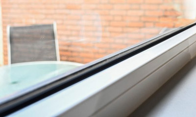 Binnenkant kleur kunststof kozijn